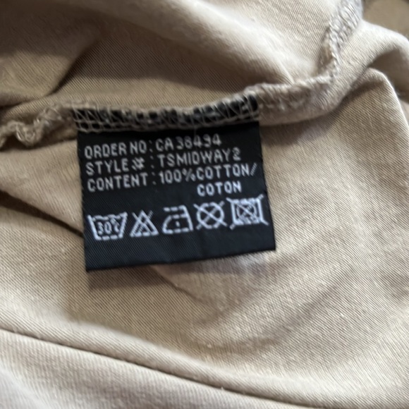 SCHOTT T-SHIRT IN TAN - Picture 6 of 6